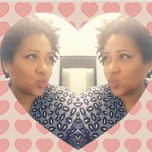 Meet your Posher, Roxanne